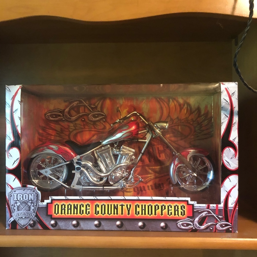 Scale Die Cast Replica Orange County Choppers Collectible